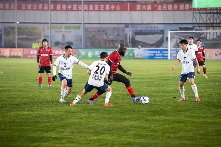 CBA联赛：青岛国信海天 VS 辽宁本钢